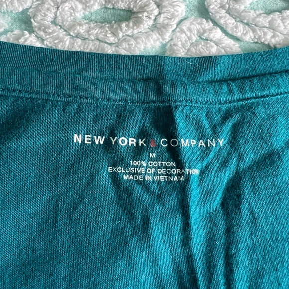 NY&CO sequin and metallic detail tee - Picture 3 of 5